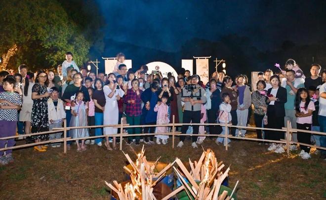 太燃！白天逛摊听民谣入夜追萤火蹦迪j9九游会登录“五一”苏州太湖东山(图6)